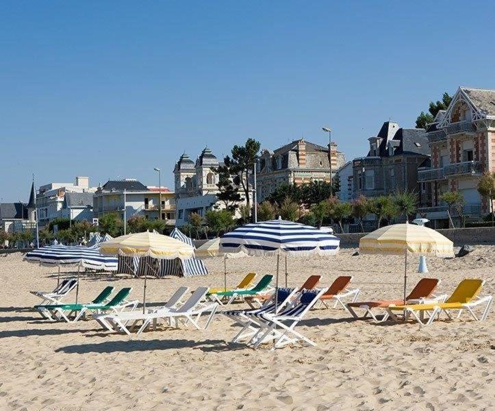 Royan - Studio Lumineux Au Calme - 30M De La Plage - Quartier Du Parc Exterior foto